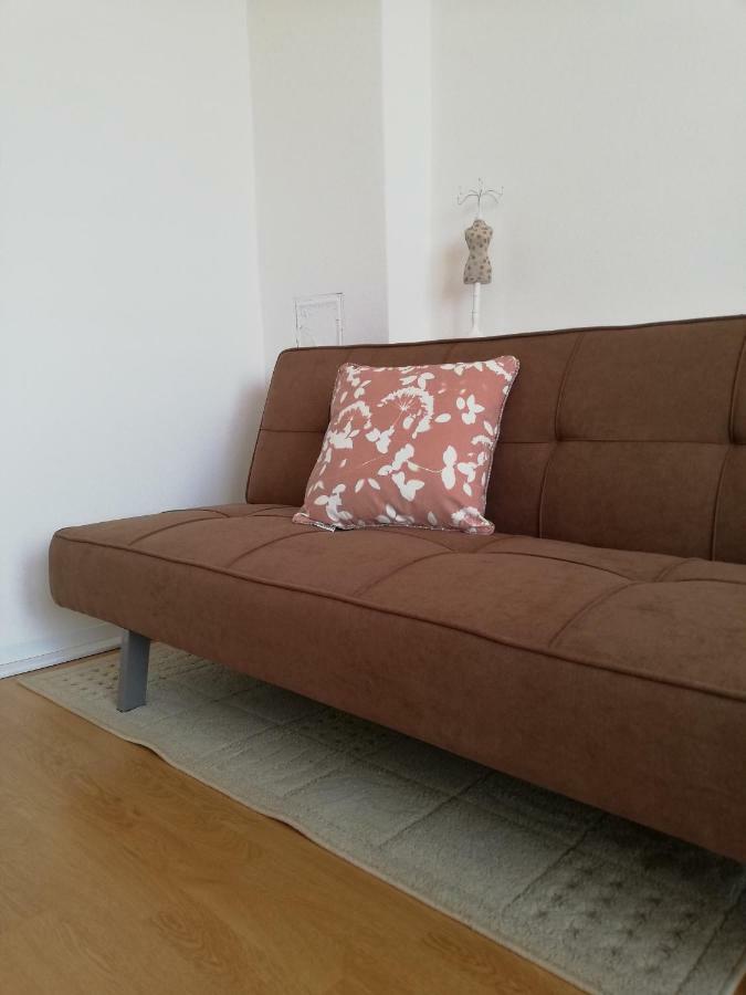 Apartman Julrich Vrbov Eksteriør bilde