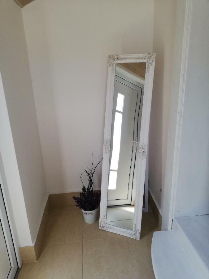 Apartman Julrich Vrbov Eksteriør bilde